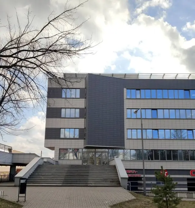 Бизнес-центр «Izokom Plaza»